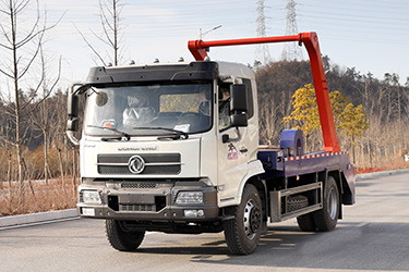 東風12噸擺臂式垃圾車_4x2大容量環(huán)衛(wèi)垃圾車_碳鋼垃圾斗專用車改裝